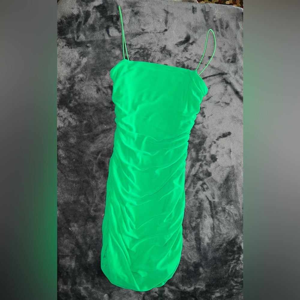 Princess Polly Holloway Wishes Mini Dress in Green Size 6 - Picture 14 of 14